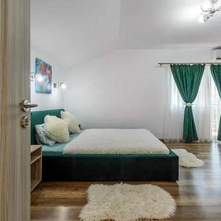 Casa Lya Vendégház Năvodari